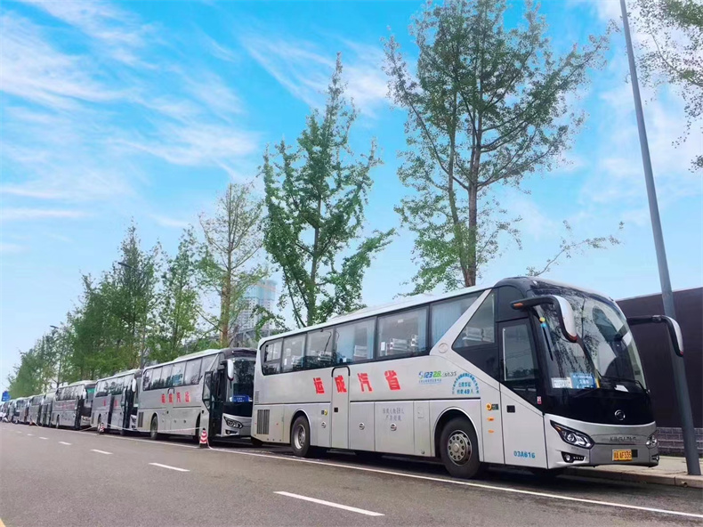 成都市旅游车租赁