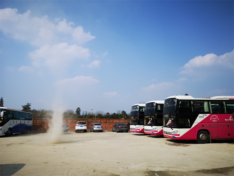 成都租旅游车